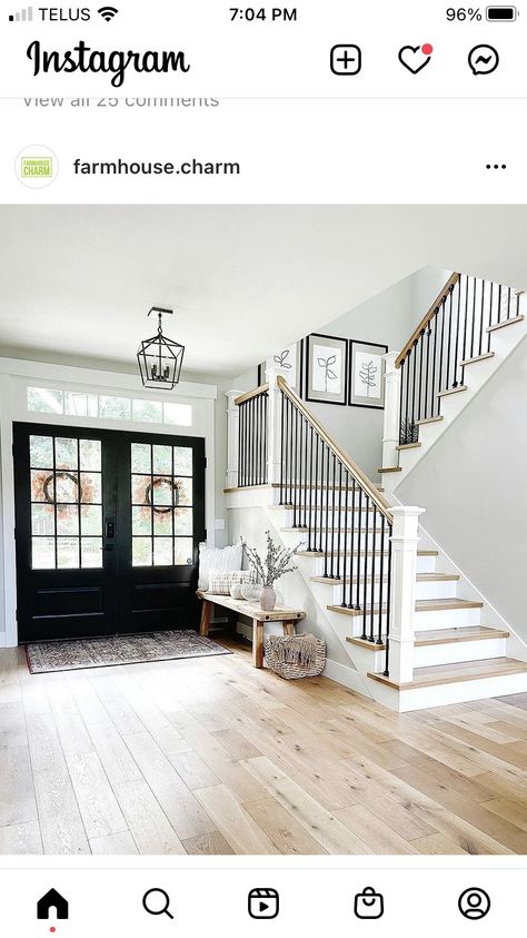 House Staircase, Staircase Remodel, Farmhouse Inspiration, Farmhouse Interior, House Stairs, Farmhouse Charm, Dream House Interior, Updating House, Dream House Exterior