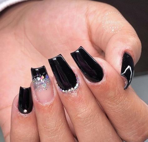 Cute Black Sparkly Nails, Graduation Nails, Lavender Nails, Glow Nails, Designs Nail, Design Nail, Best Acrylic Nails, Cute Acrylic Nails, Nails Ideas