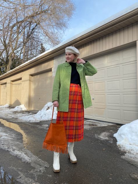 Colourful Leather Jacket, Apple Green Outfit, Green And Orange Outfit, Orange And Green Outfit, Green Leather Jacket Outfit, Colorful Leather Jacket, Toothpaste Kisses, Green Leather Jacket, Interesting Fashion