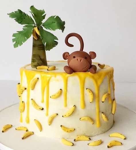 YES OR NO?😋🤔 ⠀ ⠀ Stay with 👉👉@BARRYYUMMYDESSERTS to joy amazing desserts🍩🍰😋 ⠀ ⠀ Credits by @fetepatisserie ⠀ ⠀ Tag #BarryYummyDesserts in… Monkey Birthday Cakes, Banana Monkey, Jungle Theme Cakes, Fondant Art, Monkey Banana, Monkey Cake, Monkey And Banana, Jungle Cake, Banana Cake Recipe