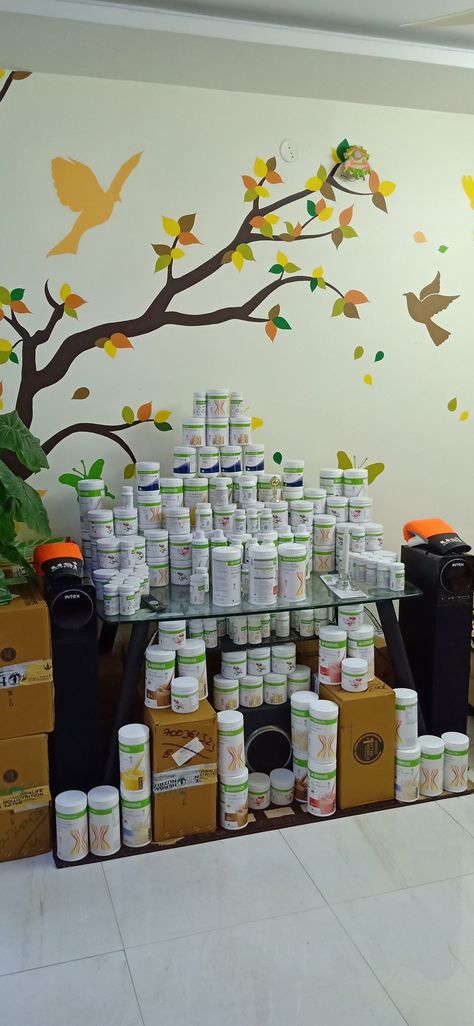 Herbalife Products Images, Herbalife Nutrition Club Ideas Decor, Herbalife Wallpaper, Herbalife Nutrition Logo, Herbalife Business Cards, Herbalife Nutrition Facts, Herbalife Business, Herbalife Nutrition Club, Nutrition Logo