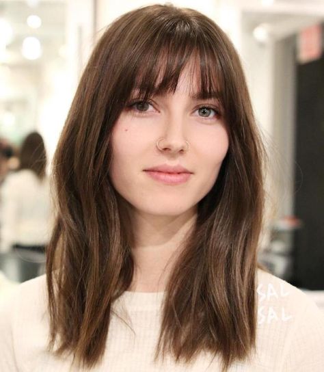 20 Wispy Bangs to Completely Revamp Any Hairstyle Bangs Ideas, Wispy Bangs, Curly Hair With Bangs, Long Layered Hair, Long Wavy Hair, Modern Hairstyles, Short Hair With Bangs, Light Brown Hair, Hairstyles With Bangs