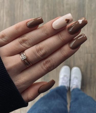 Uñas Aesthetic, Holiday Acrylic Nails, Brown Nails Design, Girly Acrylic Nails, French Tip Acrylic Nails, Thanksgiving Nails, Brown Nails, Heart Nails, Short Acrylic Nails