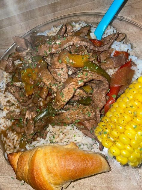 Beef Top Sirloin Steak, Pepper Steak And Rice, Steak And Rice, Top Sirloin, Homemade Comfort Food, Top Sirloin Steak, Southern Recipes Soul Food, Sirloin Steak, Pepper Steak