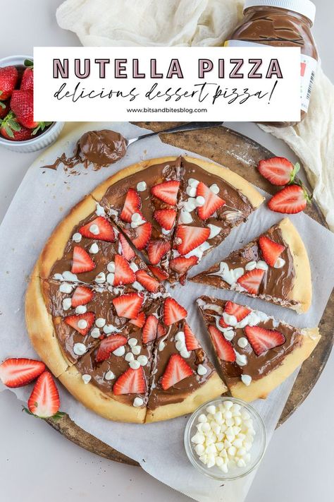 This strawberry Nutella pizza recipe is such a fun dessert. If you're a fan of Nutella recipes, you absolutely have to try this for yourself. With a few simple ingredients, this comes together in no time. Let's make it! Desert Pizza Recipes, Nutella Ice Cream Recipe, Strawberry Pizza, Nutella Pizza, Nutella Ice Cream, Dessert Pizza Recipes, Sweet Pizza, Strawberry Nutella, Chocolate Pizza