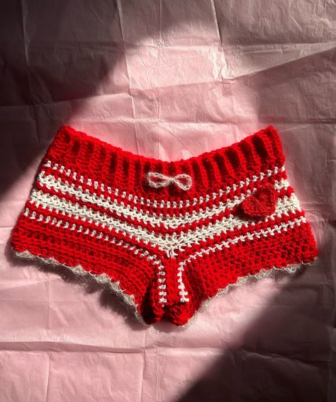 Crochet miniiii shorts 🎀 DM for purchase & custom order inquiry #crochet #shorts Crochet Shorts Pattern, Crochet Bottoms, Crochet Hack, Crocheting Projects, Crocheting Ideas, Shorts Pattern, Sewing 101, Crochet Short, Crochet Business