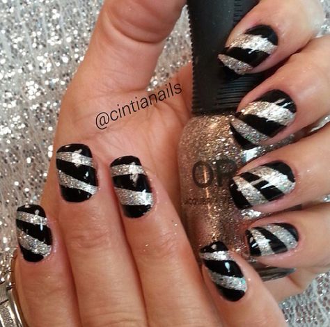 Nails Nail Samples, Silver Sparkle Nails, Black Silver Nails, Geometric Nail Art, Super Cute Nails, Geometric Nail, Striped Nails, Sparkle Nails, Design Board