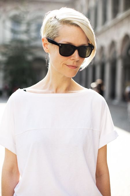 kate lanphear milan Kate Lanphear, Queer Fashion, Great Hairstyles, 짧은 머리, Short Haircut, Hair Envy, Pixie Hairstyles, Short Hair Cuts For Women, Great Hair