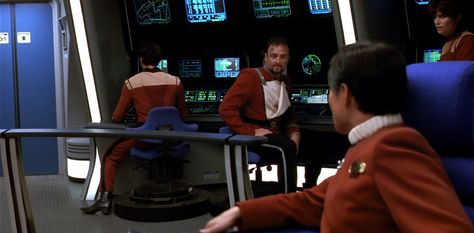 Star Trek VI: The Undiscovered Country Screencaps Star Trek Vi, Star Trek Convention, Star Trek Original, Movies Online, Star Trek, Pop Culture, Stars