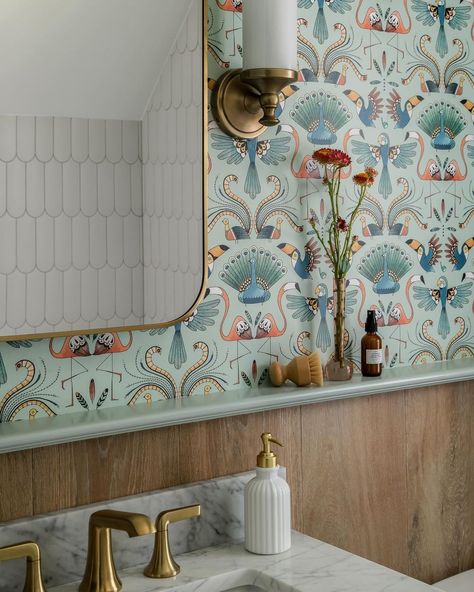 House • Instagram Kids Bathroom Inspiration, Kids Bathroom Girls, Eclectic Bathroom Design, Happy Room, Eclectic Bathroom, Lake Shore Drive, Jack And Jill Bathroom, Lake Shore, Jack And Jill