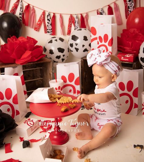 Chick-fil-a chicken nugget smash by Stephanie Tignor Photography | Chick-fil-a cake smash, birthday photos, first birthday, chicken nuggets and waffle fries, VA cake smash photographer, cake smash, first birthday session #birthdaysession #stephanietignorphotography #chickennuggets Chickfila 1st Birthday Party, Our Chicken Nugget Is Turning One, 1st Birthday Chickfila, Chicken Nugget Birthday Party, Chick Fil A Birthday Party Theme, Farm Themed Birthday Party, Girls Birthday Party Themes, Cow Birthday, First Birthday Party Themes