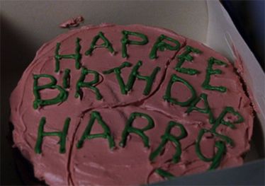 Happee Birthdae Harry Cake, Cake Tattoo, Happee Birthdae Harry, Harry Potter Birthday Cake, Best Cake Ever, Harry Potter Nursery, Harry Birthday, Festa Harry Potter, Anniversaire Harry Potter