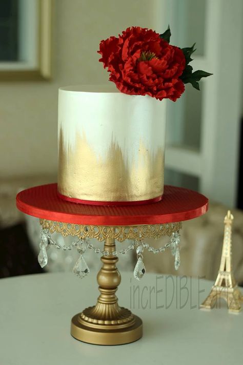 White and gold cake, red flower Red And White Anniversary Cake, Red White And Gold 2 Tier Cake, Red Gold Birthday Cake, Red And Gold Cakes Birthday, Red And Gold Birthday Cake For Women, White Red Gold Cake, Red White And Gold Cake Ideas, White Red And Gold Cake, Red Elegant Cake