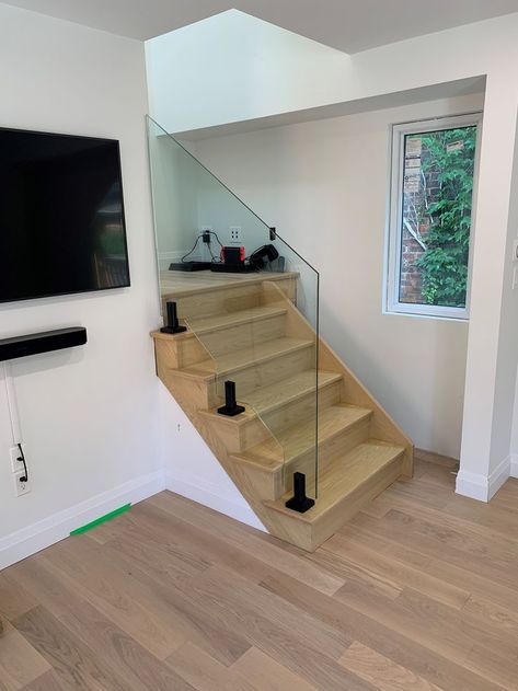 Glass Railing Stairs, Modern Stair Railing, Glass Stairs, Wood Railing, Modern Stairs, Glass Railing, Frameless Shower, Custom Glass, Stair Railing