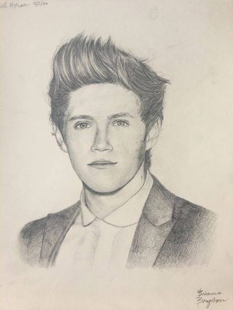 Niall Horan pencil drawing #niallhoran Niall Horan Drawing Sketches, Niall Horan Sketch, Niall Horan Drawing, Zayn Malik Drawing, 1d Drawings, One Direction Drawings, One Direction Art, Direction Art, Guitar Drawing