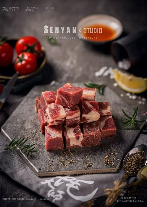 Meat Food Styling, Menu Sans Gluten, Ingredients Photography, Food Photography Composition, Amazing Food Photography, Moody Food Photography, Cooking The Perfect Steak, Raw Meat, Food Photoshoot