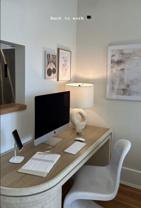 Stream Setup, Chicago Apartment, Cozy Home Office, Hiasan Bilik, Office Room Decor, White Office, Workspace Inspiration, Redecorate Bedroom, Home Office Setup