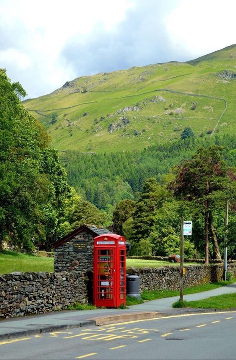 Uk Landscapes, England Aesthetic, England Countryside, Telephone Box, English Village, Northern England, British Countryside, Beautiful Locations Nature, Ageless Beauty