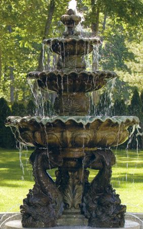 Flower Pool, Beautiful Fountains, Garden Displays, Fountain Ideas, Victorian Gardens, Gothic Garden, Pond Water Features, Stone Fountains, Water Fountains Outdoor