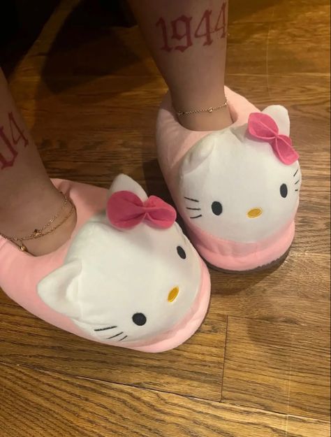 Hello Kitty Slippers, Hello Kitty, Slippers, Kitty