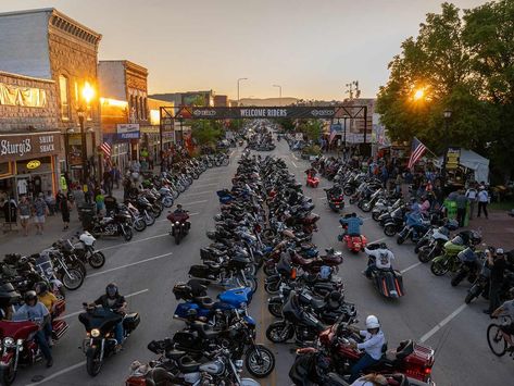 Sturgis Rally, Spearfish Canyon, Sturgis Motorcycle Rally, South Dakota Travel, Motorcycle Rallies, Motorcycle Culture, Bike Week, Strange Photos, Black Hills