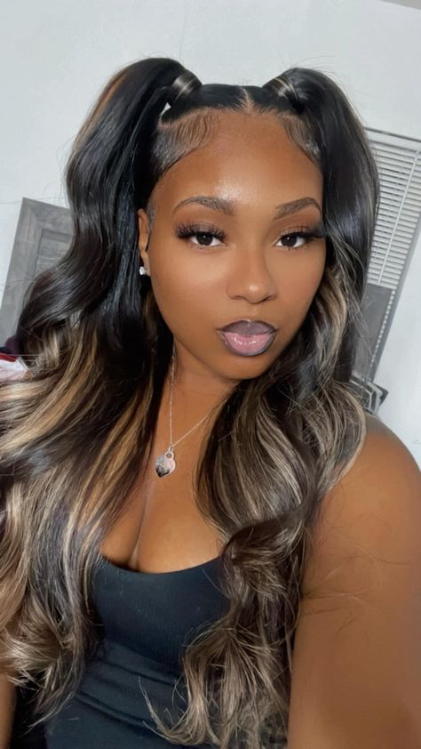 Highlight Half Up Half Down Weave, Black And Platinum Hair Highlights, Blonde Highlight Wig, Amazing Braids, Wig Installs, Highlight Wig, Blonde Highlight, Quick Weave Hairstyles, Hair Ponytail Styles