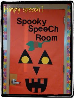 Speech Classroom Decor, Fall Speech Therapy, Speech Bulletin Boards, Slp Office, Speech Classroom, Door Decorating Ideas, Door Bulletin Boards, Room Door Decorations, Multisyllabic Words