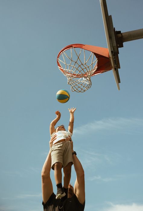 Minneapolis Basketball Family Photography Session Documentary-Style Kids Playing Basketball, Outdoor Basketball Court, Kids Basketball, Work Pictures, Kids Running, Basketball Photography, Basketball Mom, Park Photos, Summer Family