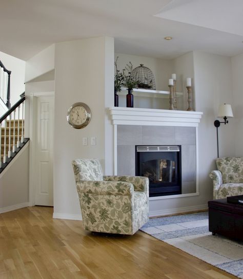 Classic Gray Benjamin Moore with Honey Oak. Intense White Benjamin Moore Living Room, Neutral White Paint Colors Benjamin Moore, Winter White Paint Benjamin Moore, Acadia White Benjamin Moore Living Rooms, Benjamin Moore Shoji White, Best White Ceiling Paint Color Benjamin Moore, Benjamin Moore Ivory White 925, Bm Acadia White, Palace White Benjamin Moore