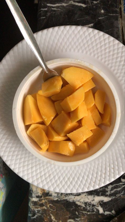 Mango season Mango chunks Mango bites Mango snacks Clean eating Mango Snacks, Tiktok Hooks, Mango Delight, Dried Mango, Mango Chunks, Dried Mangoes, Delicious Snacks, Delicious Snacks Recipes, Snacks Recipes