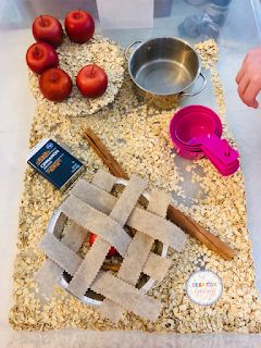 Preschool Autumn, Books And Crafts, Apple Week, Sensory Tables, Fall Sensory Bin, Toddler Sensory Bins, Entertaining Kids, Sensory Tubs, Preschool Mom