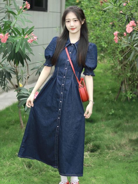 Jeans Frock, Daily Fashion Outfits, Jeans And Top, Jumpsuit Jeans, Everyday Outfits Summer, Long Denim Dress, Ootd Korean Style, Ootd Korean, Girls Lace Dress