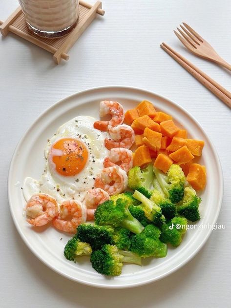 Healthy Platter, Makanan Rendah Kalori, 300 Calorie Meals, Healthy Eating Meal Plan, Healthy Food Menu, Resep Diet, Healthy Food Inspiration, Healthy Menu, Makanan Diet