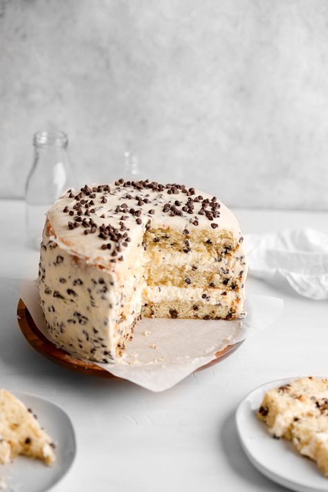 Cannoli Cream Cake | Sturbridge Bakery Ricotta Cannoli Filling, Sturbridge Bakery, Ricotta Cannoli, Cannoli Poke Cake, Fluffy Vanilla Cake, Cannoli Cake, Cannoli Filling, Pastries Recipes, Cannoli Cream