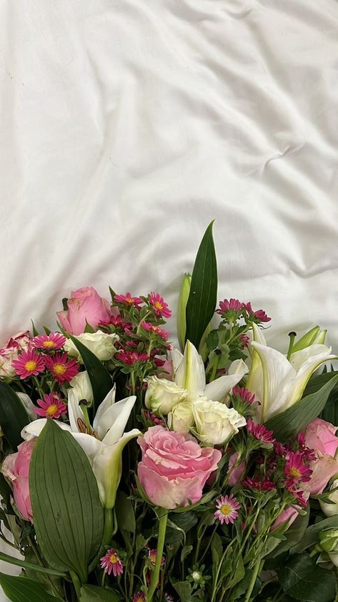 A Bouquet Of Flowers, Bouquet Of Flowers, Group Chat, Short Videos, Flowers, Pink, White, Instagram