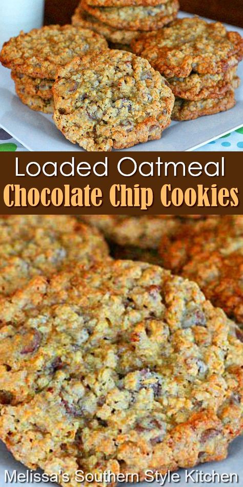 Oatmeal Holiday Cookies, Loaded Oatmeal, Desserts Holiday, Oatmeal Chocolate Chip Cookie Recipe, Chocolate Chip Oatmeal Cookies, Oatmeal Chocolate Chip, Cookies Baking, Dessert Aux Fruits, Chocolate Oatmeal