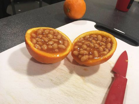 Things Full of Beans That Shouldn’t Be Full of Beans Beans Image, Funny Animal Clips, Crush Memes, Funny Pictures With Captions, Epic Fails Funny, Master Chef, Disney Memes, Baked Beans, Funny Animal Pictures