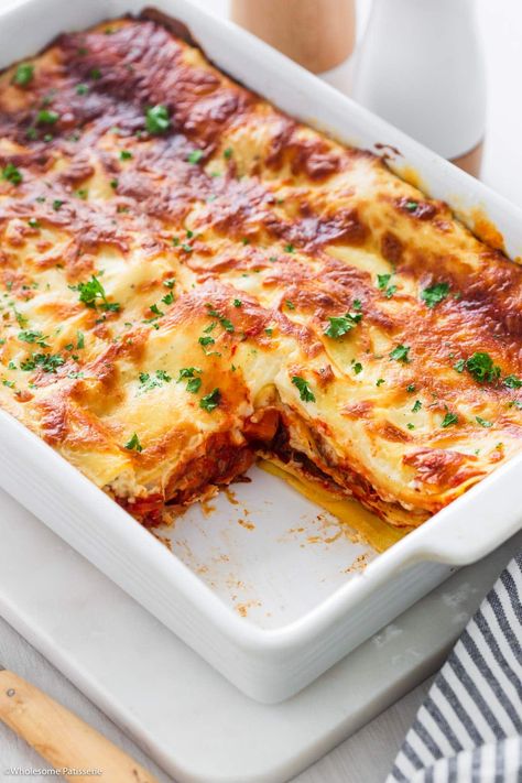 Easy Vegetable Lasagna with Tomato - Wholesome Patisserie Tomato Lasagna, Easy Vegetable Lasagna, Vegetable Lasagna, Easy Vegetable, Veggie Pasta, Yummy Pasta Recipes, Bechamel Sauce, Tasty Pasta, Red Sauce