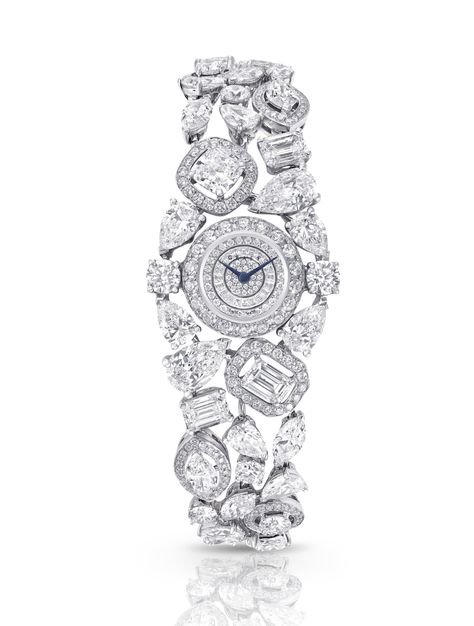 the world's most wondrous watches debuted at Baselworld 2017 at the 100th anniversary of the preeminent international fair for timepieces. Diamond Watches Women Jewelry, Graff Jewelry, Rare Diamonds, Graff Diamonds, Diamond Watches Women, Elegant Watch, Gold Diamond Watches, Diamond Watches, Gold Bracelet Set