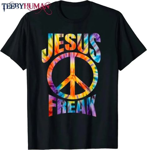 Jesus Freak - Christian Retro Tie Dye Lettering T-Shirt Check more at https://teebyhuman.com/product/jesus-freak-christian-retro-tie-dye-lettering-t-shirt/ 70s Tie Dye, Hippie T Shirt, Groovy Tees, Hippie Party, Hippie Designs, 70s Clothing, Hippie Lifestyle, Tie Dye Hippie, Hippie T Shirts