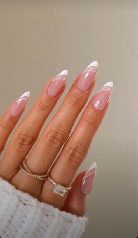 French Manicure Nail Designs, Manicure Nail Designs, French Manicure Nails, French Tip Acrylic Nails, French Nail Designs, Glamorous Nails, Almond Nails Designs, Almond Acrylic Nails, Nail Swag