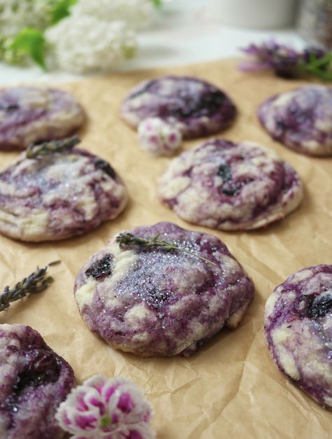 Blueberry Lavender Cookies – Brownie Mischief Lavender Sourdough, Brownie Mischief, Lavender Bread, Lavender Crown, Lavender Ideas, Lavender Dessert, Blueberry Lavender, Lavender Cookies, Savory Dessert