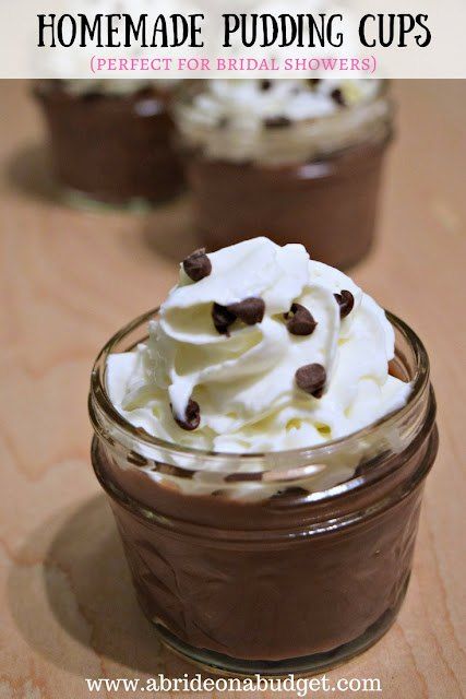 These Homemade Pudding Cups are the perfect dessert to make for a bridal shower because you can make them ahead of time. So make them and store them in the fridge. Then, plan the rest of the party. Make your games, make your main course, make your decorations. When you're ready to the pudding cups, the pudding will be ready for you in the fridge. Scoop it into mason jars for really cute presentation, add some whipped cream and chocolate chips on top, and you're ready to go. These puddi… Romantic Desserts For Two, Desserts For Two, Pudding Cup Recipes, My Sweet Home, Romantic Desserts, Bridal Shower Desserts, Homemade Pudding, Coconut Pudding, Creme Dessert