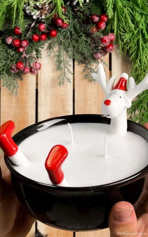 Santa Candles Diy, Christmas Candle Crafts For Kids, Battery Candles Decor Diy Projects, Diy Christmas Candles Decorations, Diy Candles For Christmas, Christmas Candle Ideas Diy, How To Make Christmas Candles, Christmas Crafts Candle Holders, Dollar Tree Christmas Candles