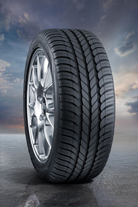 Tire Pictures, Cooper Tires, Automotive Shops, Goodyear Tires, Car Tyre, Performance Tyres, Large Cars, New Tyres, Car Buying