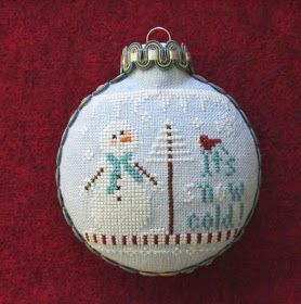 Willow Tree Stitcher: Ornament Tutorial Cross Stitch Ornaments Diy, Display Cross Stitch Ideas, Finishing Cross Stitch Ornaments, How To Finish Cross Stitch Ornaments, Free Cross Stitch Patterns Vintage, Cross Stitch Finishing Ideas, Stitch Ornaments, Cat Cross Stitches, Cross Stitch Tutorial