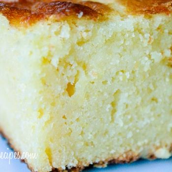 Moist Sweet Cornbread Recipe, Moist Sweet Cornbread, Sweet Cornbread Recipe, Perfect Cornbread, Cornbread Recipe Sweet, Moist Cornbread, Sweet Cornbread, Biscuit Rolls, Cornbread Recipe