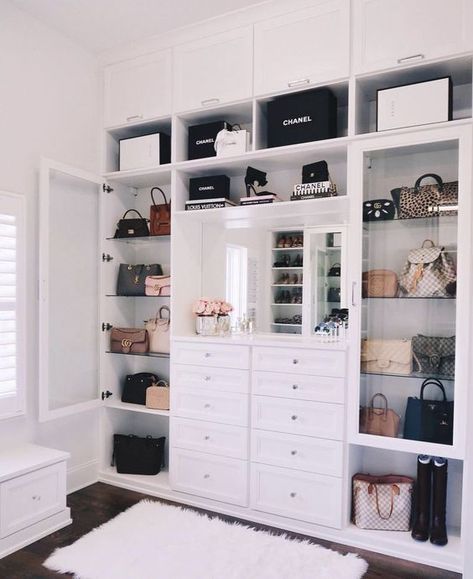 Closet Chandelier, Closet Built Ins, White Closet, Dream Closet Design, Walk In Closet Design, Beautiful Closets, Modern Closet, Wardrobe Room, Closet Decor