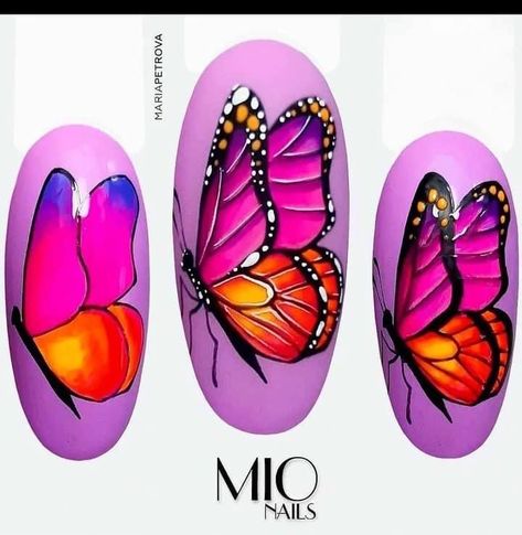 Butterfly Drawing Nails, Baterflay Nailart, Nail Butterfly Art, Butterfly Art Nails, Nail Art Butterfly Design, Nail Art Papillon, Butterfly Nail Art Designs, Butterfly Nail Design, Nail Art Butterfly