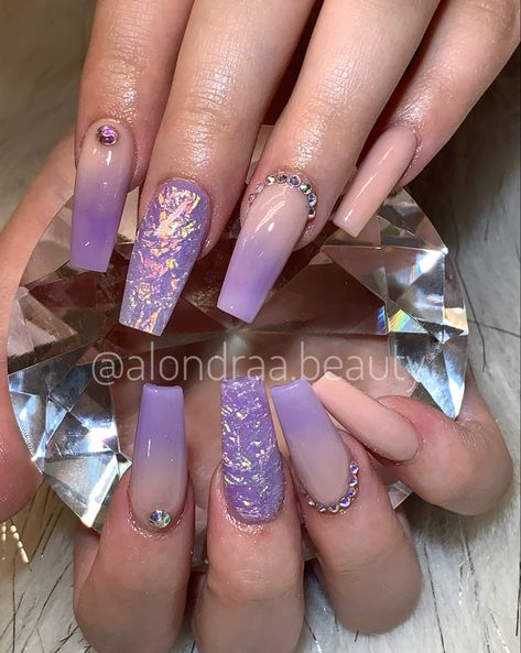 #purple #pink #jewels #nails Purple Nails With Jewels, Pink And Lilac Nails, Quince Nails Purple And Gold, Purple Glam Nails, Pink And Purple Nails Acrylic, Light Purple Nails With Glitter, Purple Coffin Nails, Pretty Purple Nails, Purple Quinceanera Nails